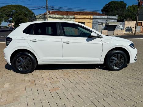 VOLKSWAGEN Polo Hatch 1.0 4P 170 TSI, Foto 4