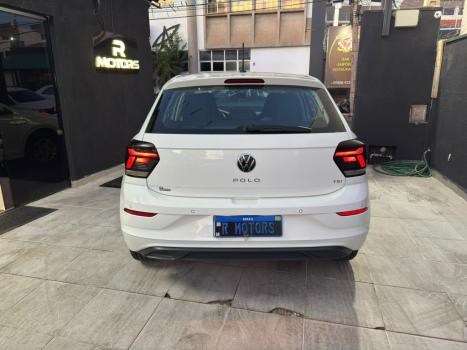 VOLKSWAGEN Polo Hatch 1.0 12V 4P 200 TSI COMFORTLINE, Foto 4