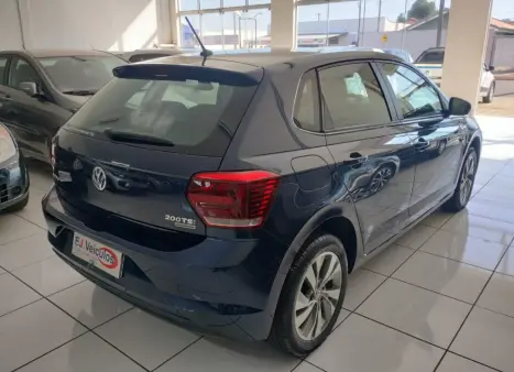 VOLKSWAGEN Polo Hatch 1.0 12V 4P 200 TSI COMFORTLINE, Foto 10