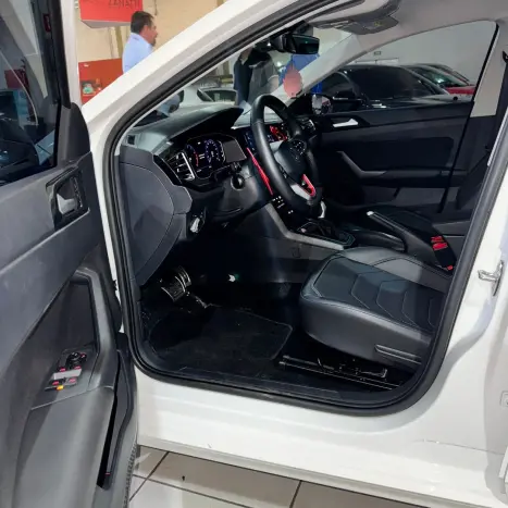 VOLKSWAGEN Polo Hatch 1.0 12V 4P 200 TSI HIGHLINE AUTOMTICO, Foto 8