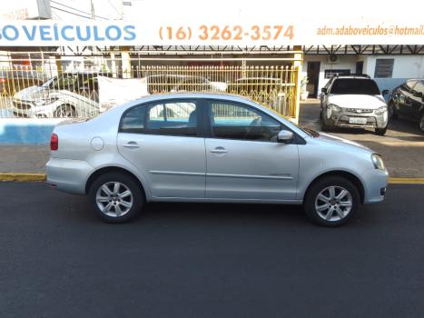 VOLKSWAGEN Polo Sedan 2.0 4P COMFORTLINE, Foto 2