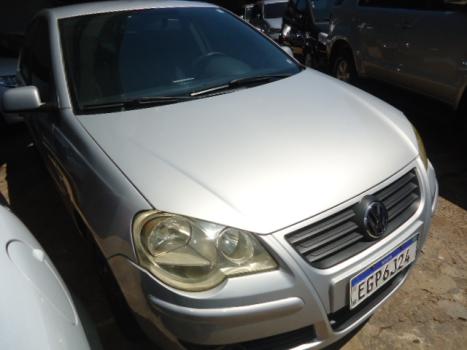 VOLKSWAGEN Polo Sedan 2.0 4P COMFORTLINE, Foto 2