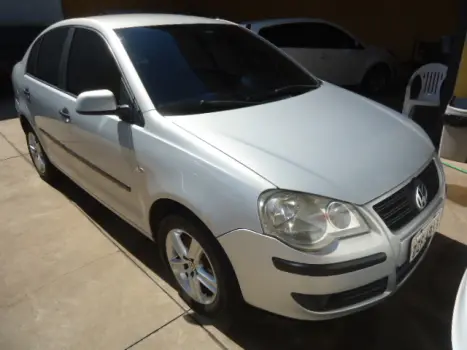 VOLKSWAGEN Polo Sedan 1.6 4P FLEX, Foto 2