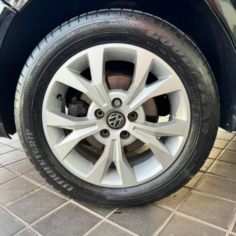 VOLKSWAGEN Polo Sedan 1.6 4P FLEX, Foto 15