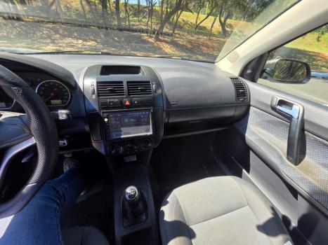 VOLKSWAGEN Polo Sedan 1.6 4P FLEX, Foto 2