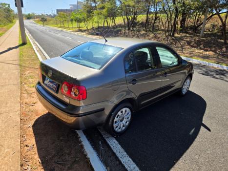 VOLKSWAGEN Polo Sedan 1.6 4P FLEX, Foto 6
