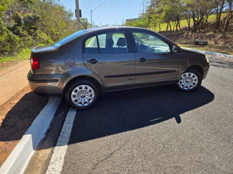 VOLKSWAGEN Polo Sedan 1.6 4P FLEX, Foto 15