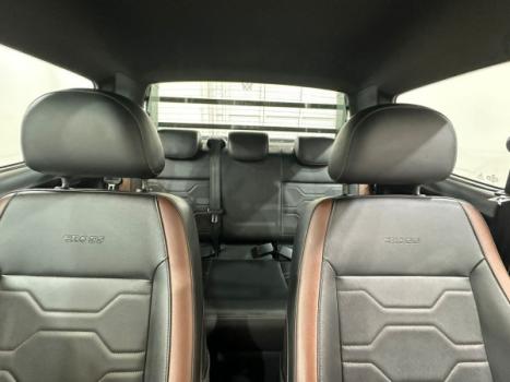 VOLKSWAGEN Saveiro 1.6 G7 CABINE DUPLA CROSS FLEX, Foto 9