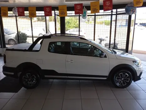 VOLKSWAGEN Saveiro 1.6 G7 CABINE DUPLA CROSS FLEX, Foto 8