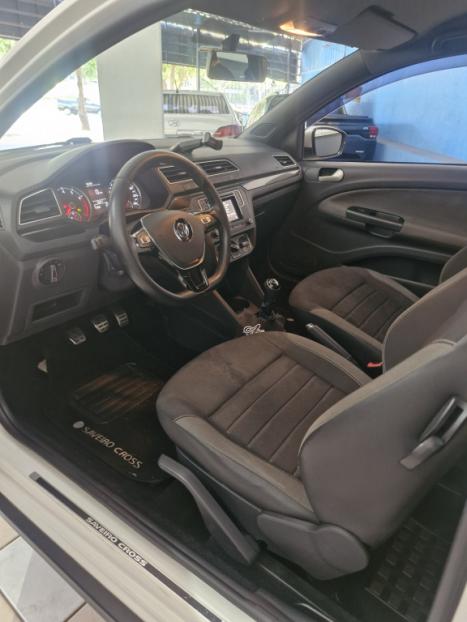 VOLKSWAGEN Saveiro 1.6 G7 CABINE DUPLA CROSS FLEX, Foto 5