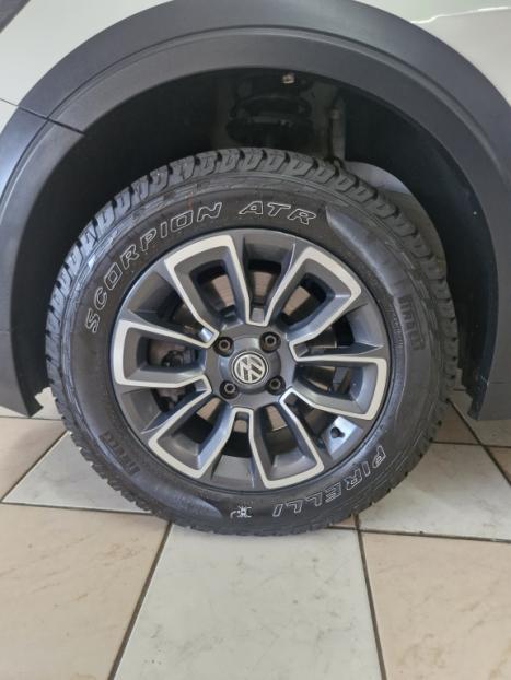 VOLKSWAGEN Saveiro 1.6 G7 CABINE DUPLA CROSS FLEX, Foto 13