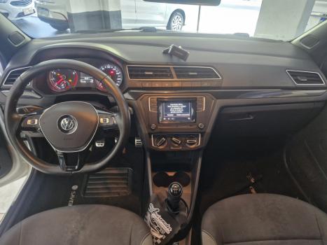 VOLKSWAGEN Saveiro 1.6 G7 CABINE DUPLA CROSS FLEX, Foto 14