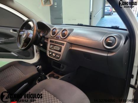 VOLKSWAGEN Saveiro 1.6 G6 TRENDLINE CABINE ESTENDIDA FLEX, Foto 8