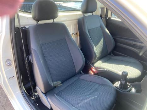VOLKSWAGEN Saveiro 1.6 G7 CABINE SIMPLES ROBUST FLEX, Foto 10