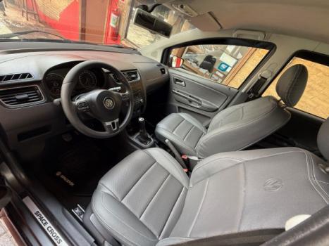 VOLKSWAGEN Space Cross 1.6 4P FLEX, Foto 5