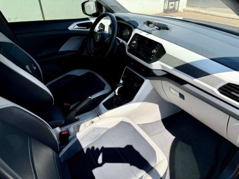VOLKSWAGEN T-Cross 1.4 4P 250 TSI FLEX HIGHLINE AUTOMTICO, Foto 21