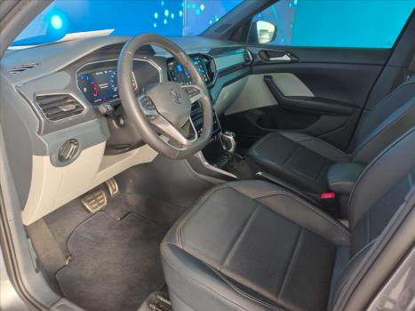 VOLKSWAGEN T-Cross 1.4 4P 250 TSI FLEX HIGHLINE AUTOMTICO, Foto 13
