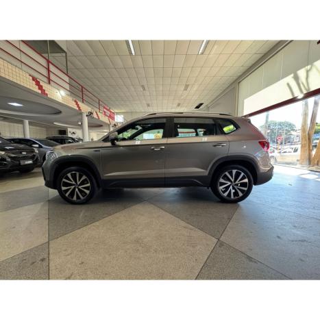 VOLKSWAGEN Taos 1.4 16V 4P FLEX 250 TSI HIGHLINE AUTOMTICO, Foto 5
