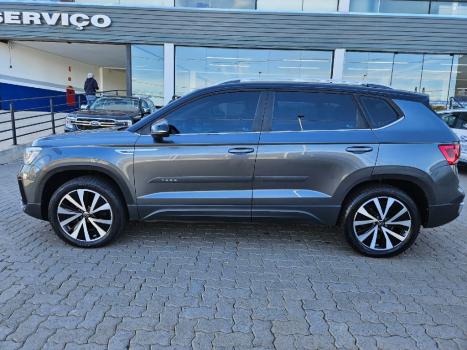 VOLKSWAGEN Taos 1.4 16V 4P FLEX 250 TSI HIGHLINE AUTOMTICO, Foto 4