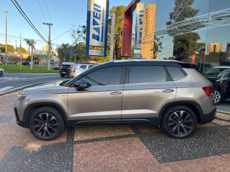 VOLKSWAGEN Taos 1.4 16V 4P FLEX 250 TSI HIGHLINE AUTOMTICO, Foto 14