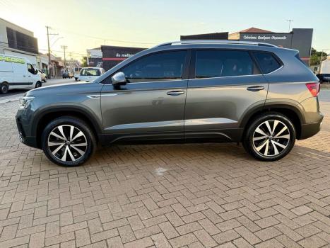 VOLKSWAGEN Taos 1.4 16V 4P FLEX 250 TSI HIGHLINE AUTOMTICO, Foto 8