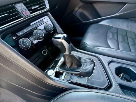VOLKSWAGEN Taos 1.4 16V 4P FLEX 250 TSI HIGHLINE AUTOMTICO, Foto 14