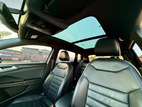 VOLKSWAGEN Taos 1.4 16V 4P FLEX 250 TSI HIGHLINE AUTOMTICO, Foto 16