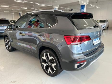 VOLKSWAGEN Taos 1.4 16V 4P FLEX 250 TSI HIGHLINE AUTOMTICO, Foto 4