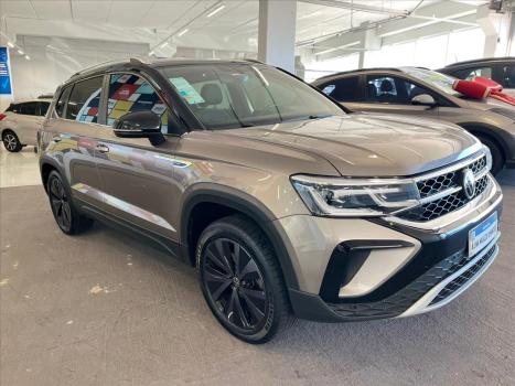 VOLKSWAGEN Taos 1.4 16V 4P FLEX 250 TSI HIGHLINE AUTOMTICO, Foto 3