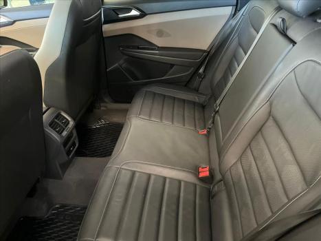 VOLKSWAGEN Taos 1.4 16V 4P FLEX 250 TSI HIGHLINE AUTOMTICO, Foto 13