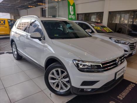 VOLKSWAGEN Tiguan 1.4 250 TSI TOTAL FLEX ALLSPACE TURBO AUTOMTICO TIPTRONIC, Foto 3