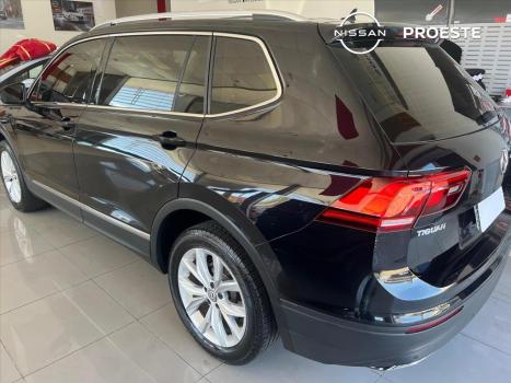 VOLKSWAGEN Tiguan 1.4 250 TSI TOTAL FLEX ALLSPACE COMFORTLINE TURBO AUTOMTICO TIPTRONIC, Foto 4