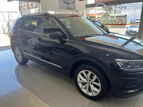 VOLKSWAGEN Tiguan 1.4 250 TSI TOTAL FLEX ALLSPACE COMFORTLINE TURBO AUTOMTICO TIPTRONIC, Foto 8