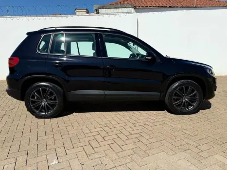 VOLKSWAGEN Tiguan 1.4 16V 4P TSI TURBO DSG AUTOMTICO, Foto 4
