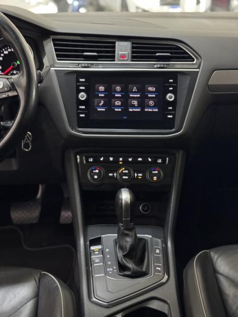 VOLKSWAGEN Tiguan 1.4 250 TSI TOTAL FLEX ALLSPACE COMFORTLINE TURBO AUTOMTICO TIPTRONIC, Foto 8