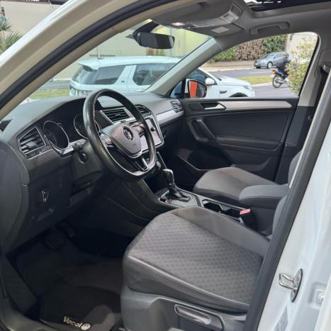 VOLKSWAGEN Tiguan 1.4 250 TSI TOTAL FLEX ALLSPACE COMFORTLINE TURBO AUTOMTICO TIPTRONIC, Foto 9