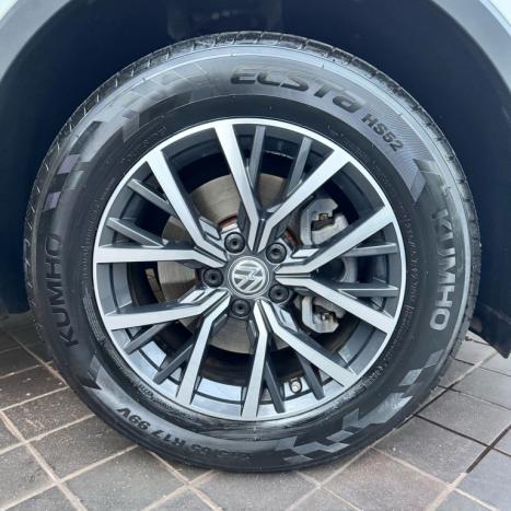 VOLKSWAGEN Tiguan 1.4 250 TSI TOTAL FLEX ALLSPACE COMFORTLINE TURBO AUTOMTICO TIPTRONIC, Foto 15