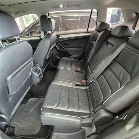 VOLKSWAGEN Tiguan 1.4 250 TSI TOTAL FLEX ALLSPACE COMFORTLINE TURBO AUTOMTICO TIPTRONIC, Foto 17