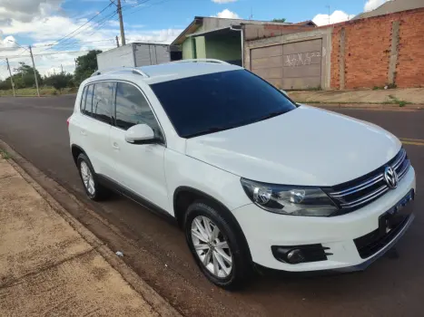 VOLKSWAGEN Tiguan 2.0 16V 4P TSI 4WD TURBO AUTOMTICO, Foto 3