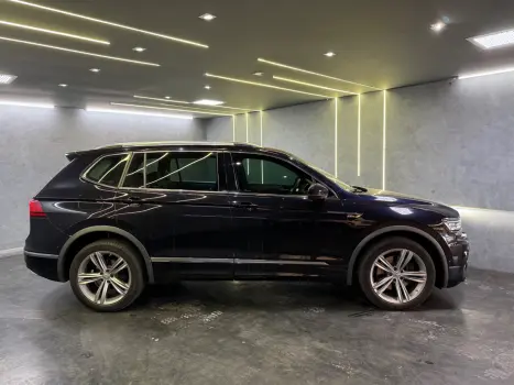 VOLKSWAGEN Tiguan 2.0 350 TSI TOTAL FLEX ALLSPACE R-LINE 4-MOTION TURBO AUTOMTICO DSG, Foto 5