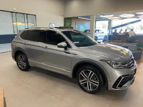 VOLKSWAGEN Tiguan 2.0 16V 4P TSI R-LINE TURBO AUTOMTICO TIPTRONIC, Foto 3