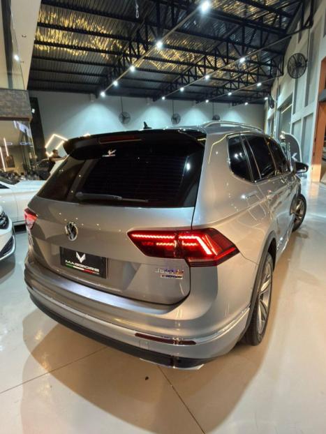 VOLKSWAGEN Tiguan 2.0 350 TSI TOTAL FLEX ALLSPACE R-LINE 4-MOTION TURBO AUTOMTICO DSG, Foto 7