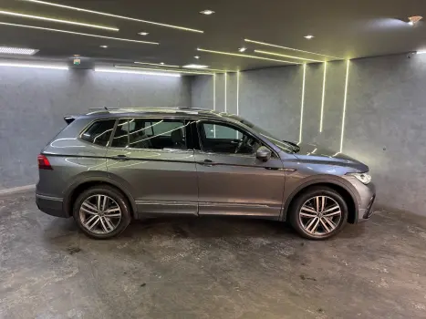 VOLKSWAGEN Tiguan 2.0 16V 4P TSI 350 TURBO R-LINE 4MOTION DSG AUTOMTICO, Foto 5