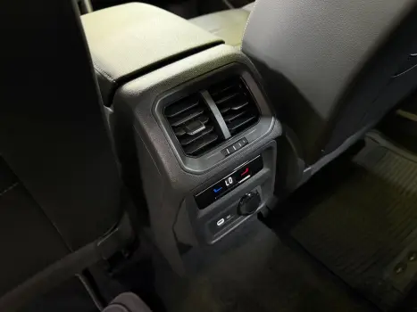 VOLKSWAGEN Tiguan 2.0 16V 4P TSI 350 TURBO R-LINE 4MOTION DSG AUTOMTICO, Foto 6
