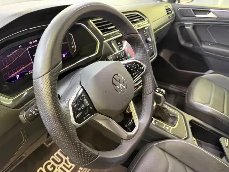 VOLKSWAGEN Tiguan 2.0 16V 4P TSI 350 TURBO R-LINE 4MOTION DSG AUTOMTICO, Foto 9