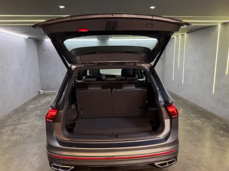 VOLKSWAGEN Tiguan 2.0 16V 4P TSI 350 TURBO R-LINE 4MOTION DSG AUTOMTICO, Foto 14