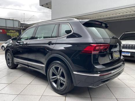 VOLKSWAGEN Tiguan , Foto 2