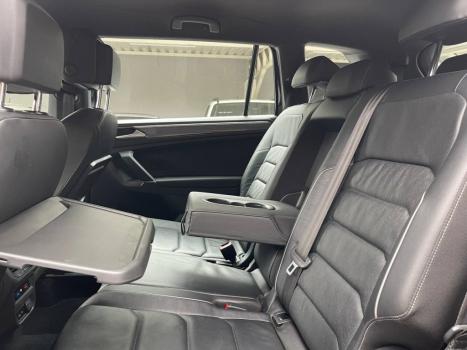 VOLKSWAGEN Tiguan , Foto 10