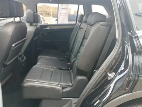 VOLKSWAGEN Tiguan Allspace , Foto 9