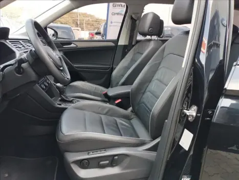 VOLKSWAGEN Tiguan Allspace , Foto 11